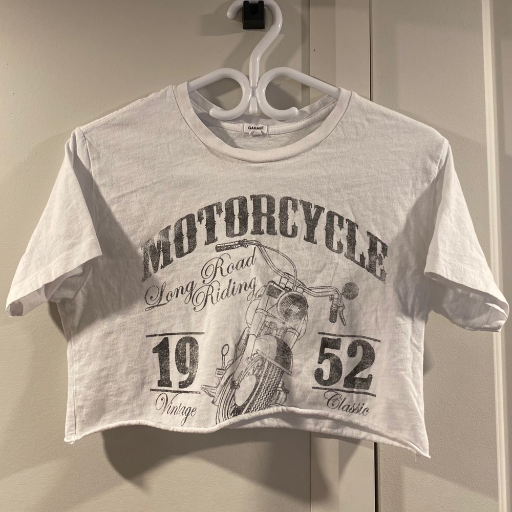 Cropped t-shirt